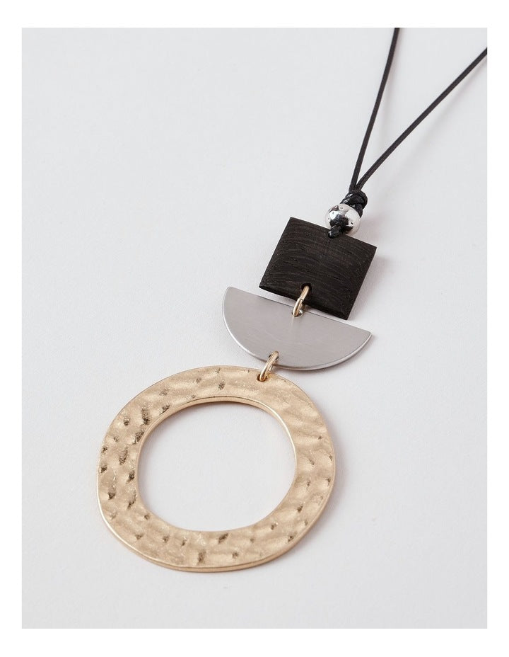 Circle Pendant in Multi