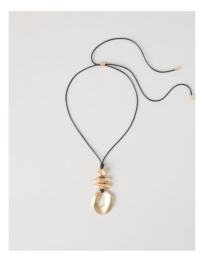 Pendant Necklace in Black and Gold