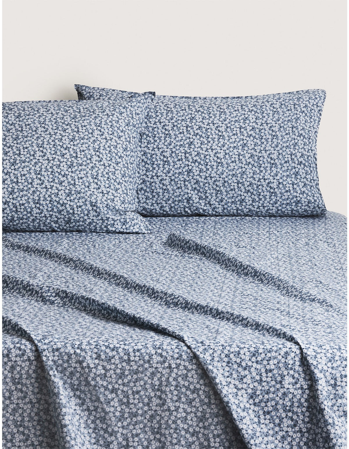 SOMMERBY SINGLE SHEET SET IN MOONSMOKE