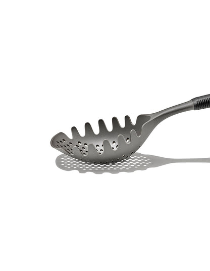 PASTA SCOOP STRAINER