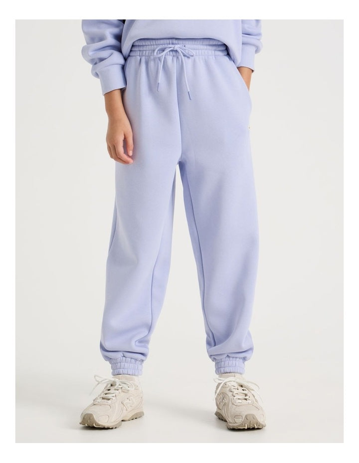 Sunday Club Super Luxe Trackpant in Lilac