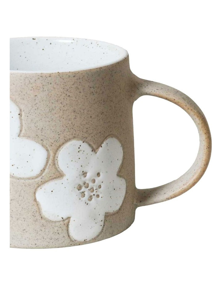 Big Flower Mug 385ml in Pastel White
