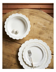 Heirloom Dinner Set 12 Piece in White
