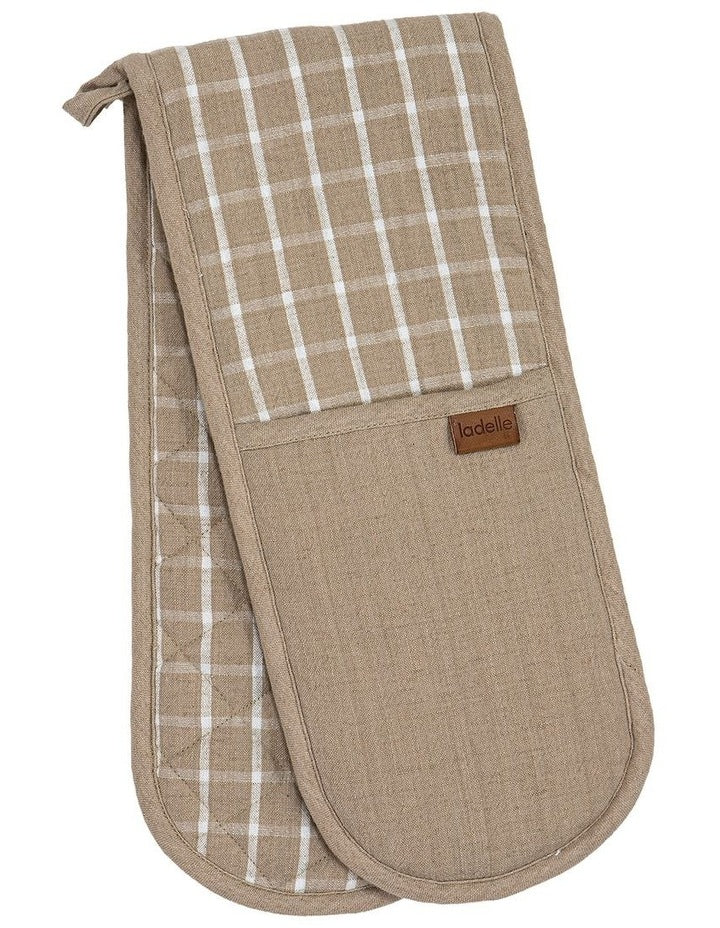 Hemingway Double Oven Mitt in Taupe