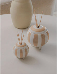 Patchouli, Pear & Oud Large Ceramic Diffuser 350ml