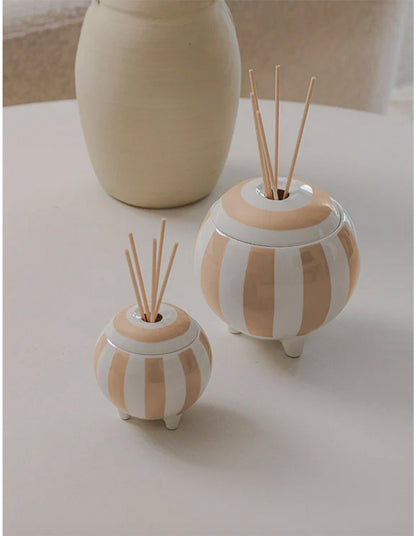 Patchouli, Pear & Oud Large Ceramic Diffuser 350ml
