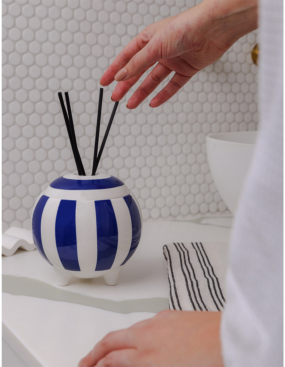 Sandalwood & Spiced Mandarin Large Ceramic Diffuser 350ml
