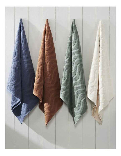 Istoria Home Wave Towel Range in Green