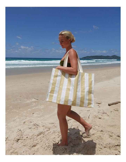 Carryall Beach Bag in Butternut