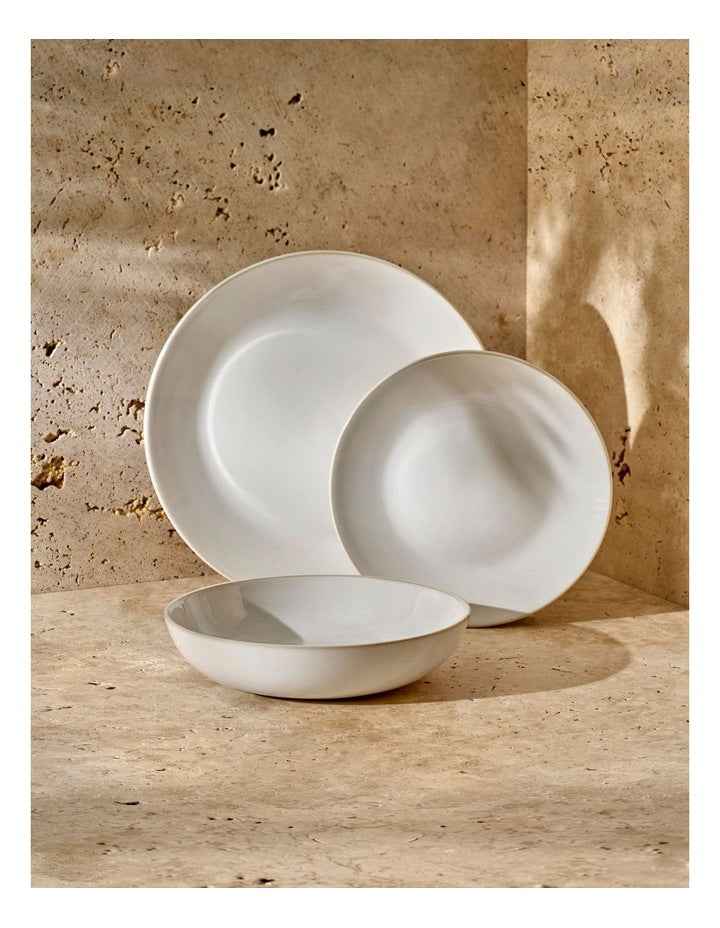 Riley Round Platter 34cm in White
