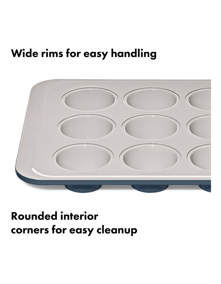 12-Cup Muffin Pan