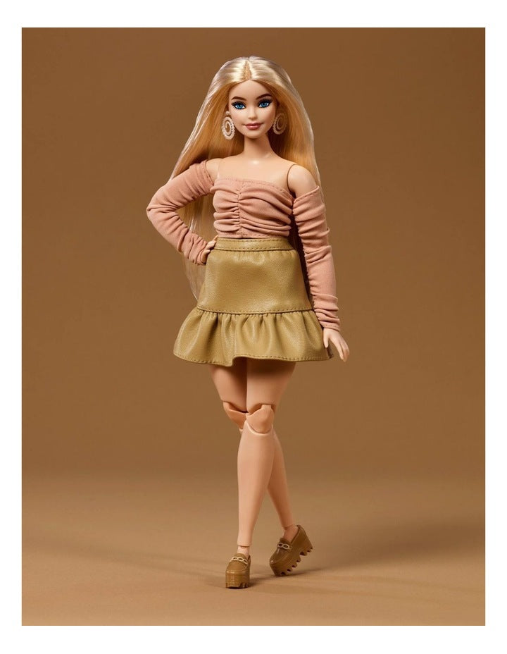 You Create Barbie Basics Neutral Kit 003