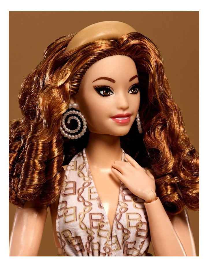 You Create Barbie Basics Neutral Kit 003