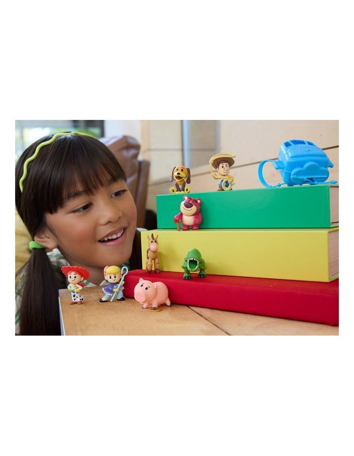 Small Stars Mini Figures