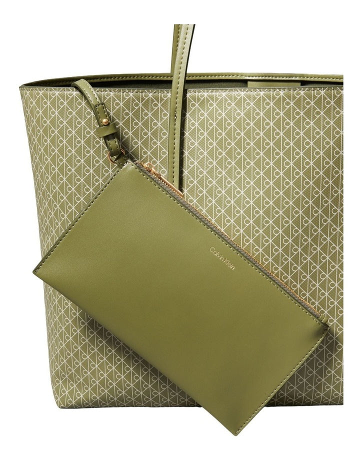 Emblem Allover Print Tote Bag in Green