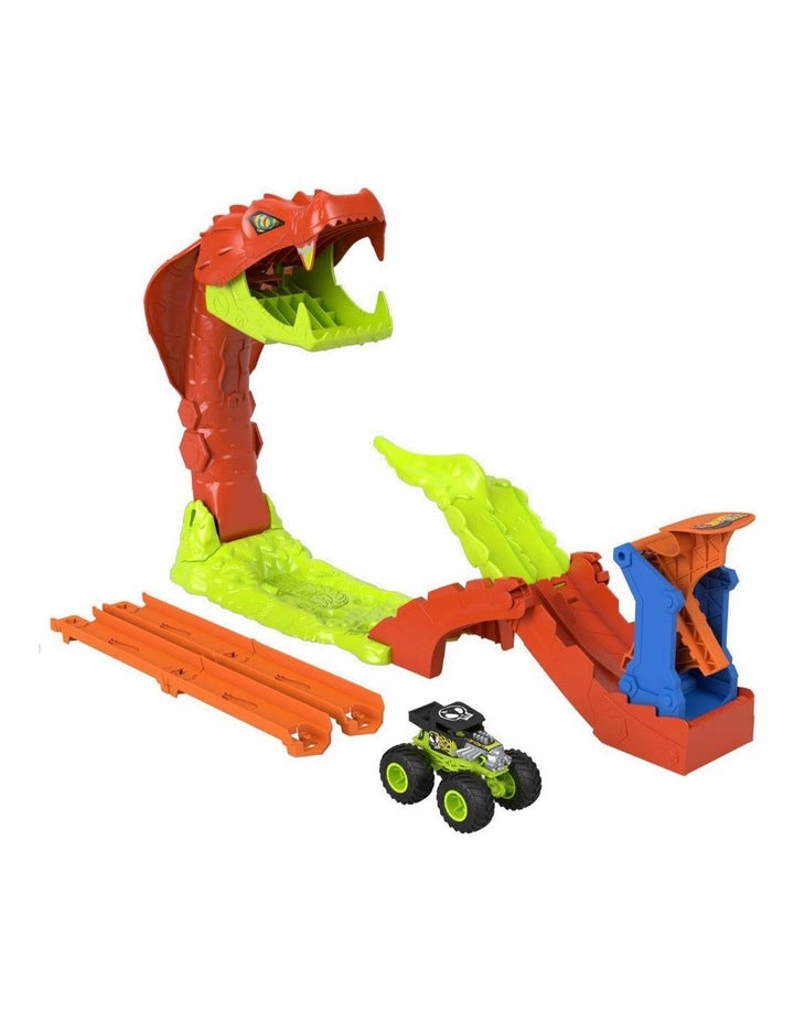 Monster Trucks Snake Slam Takedown Playset