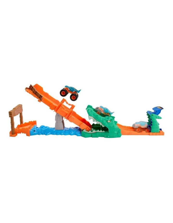 Monster Trucks Crocodile Crash Challenge Playset