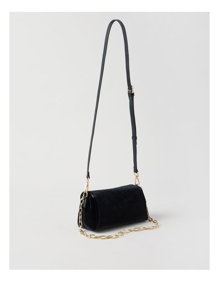 Bella Shoulder Bag in Black
