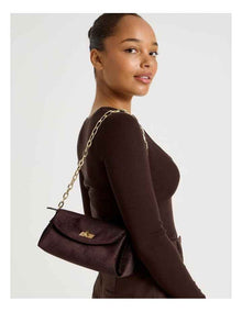 Bella Shoulder Bag in Chocolate