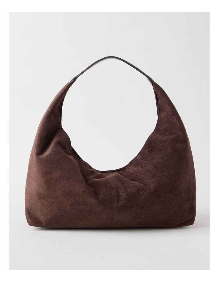 Britney Shoulder Bag in Chocolate