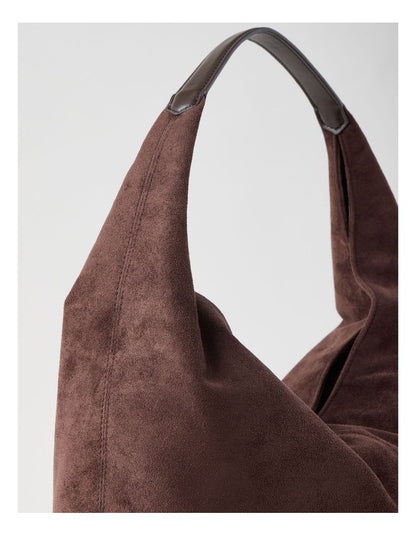 Britney Shoulder Bag in Chocolate