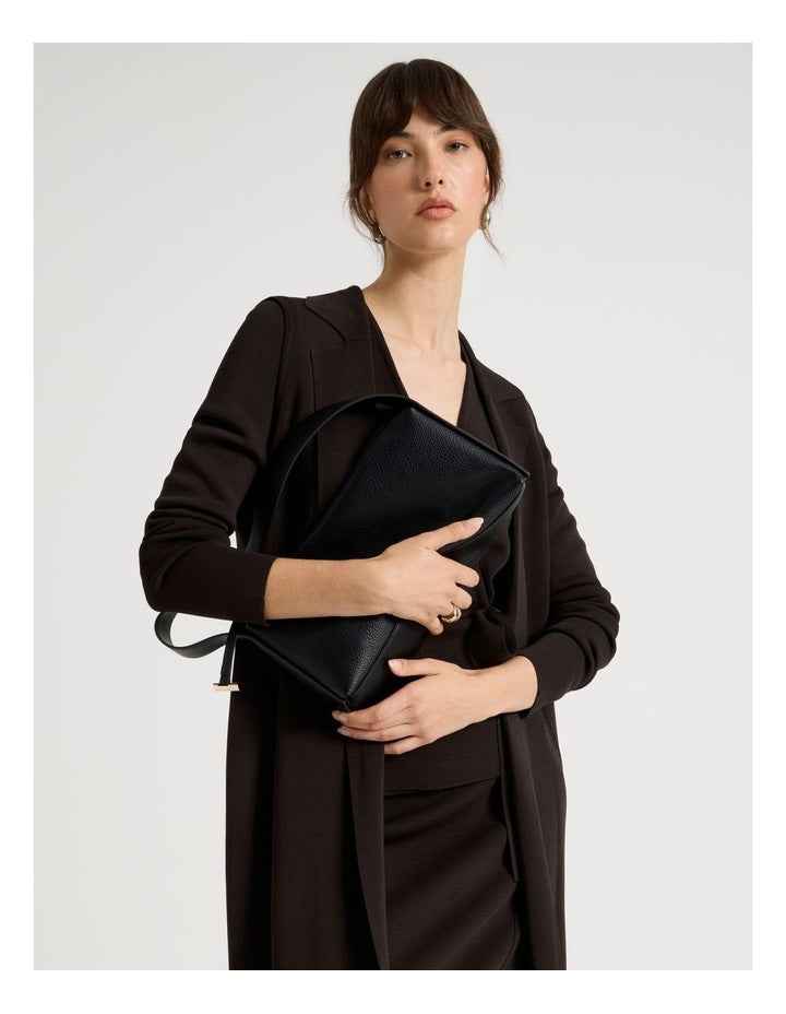 Tara Shoulder Bag in Black