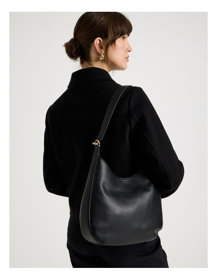 Tara Shoulder Bag in Black
