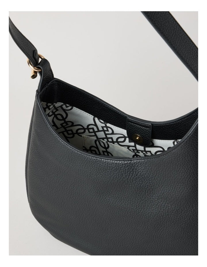Tara Shoulder Bag in Black