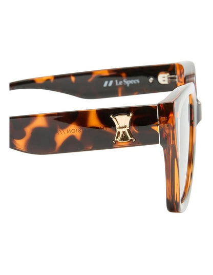 The Illusion Sunglasses in Tort