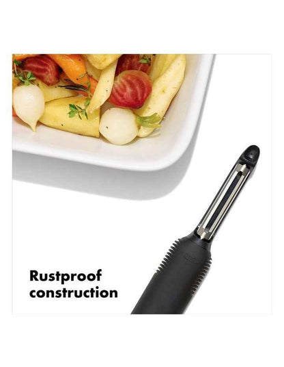 Swivel Peeler in Black