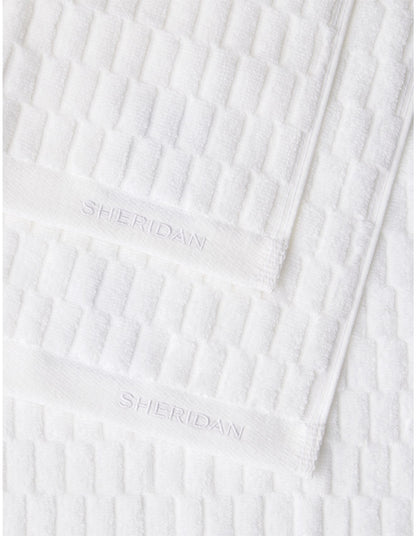 HARRISON FACE WASHER IN WHITE