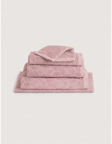 ULT INDULGENCE DECO BATH MAT IN DUSTY LILAC