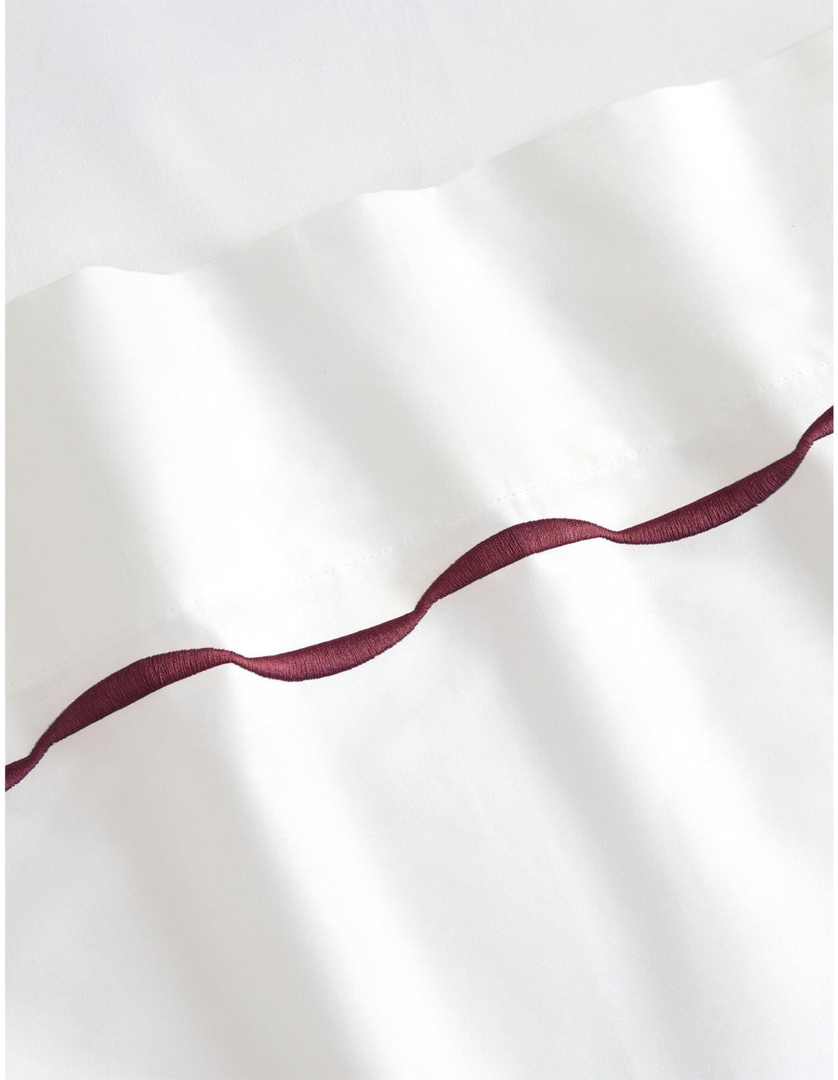 BELGRAVE FLAT SHEET KING IN DARK CHERRY