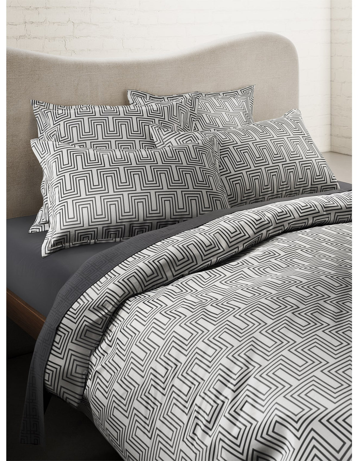 Yves Duvet Set Queen