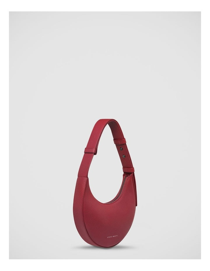 Kind Of Magic Shoulder Bag in Rouge