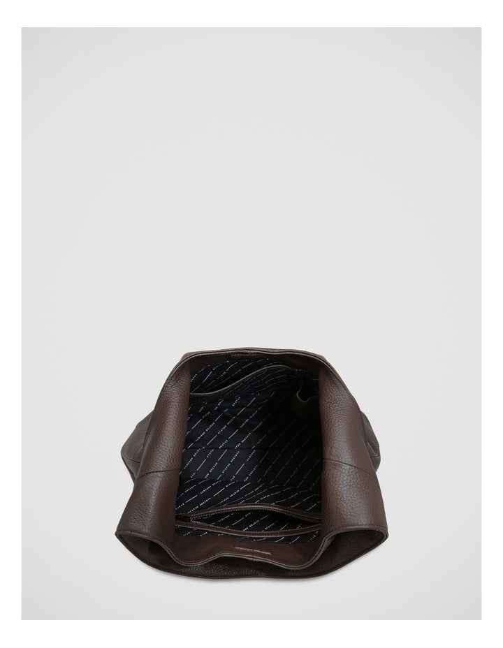 Solstice Shoulder Bag in Cocoa