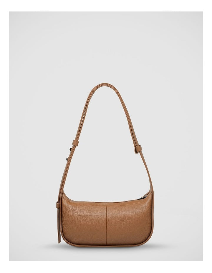 Haven Shoulder Bag in Camel
