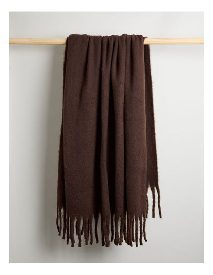 Vue Faux Mohair Throw in Chocolate