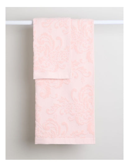 Margot Jacquard Towel Set in Pink