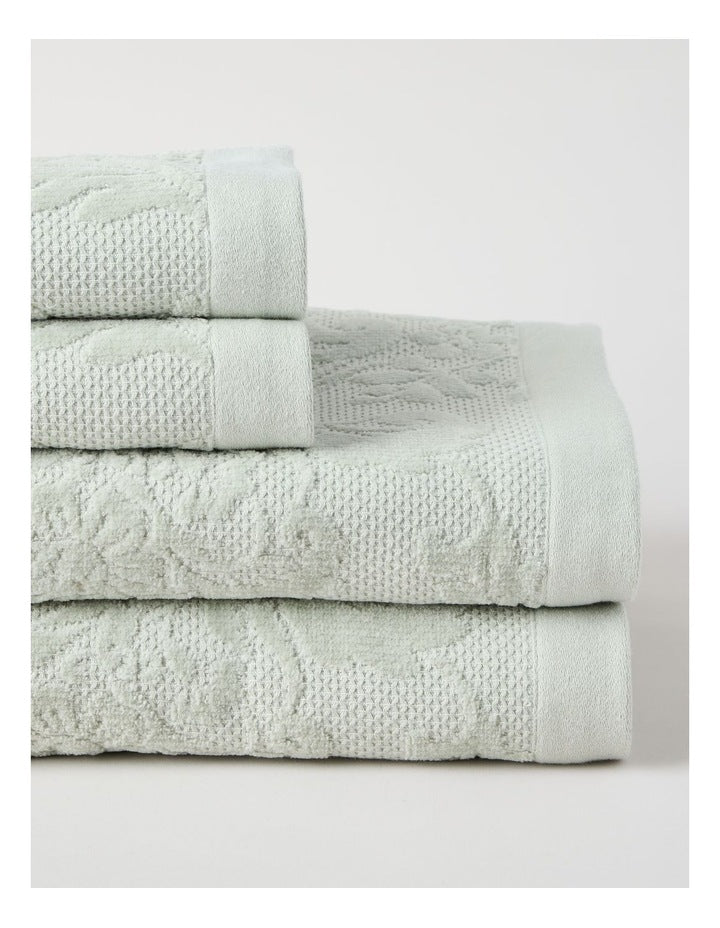 Margot Jacquard Towel Set in Sage