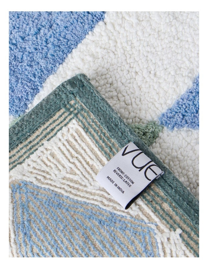 Diamond Tufted Bath Mat in Blue