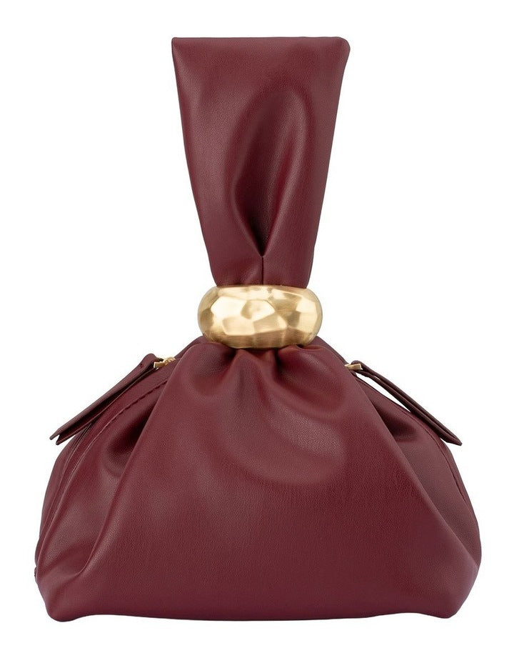 Lenni Pouch Bag Clutch Bag in Burgundy