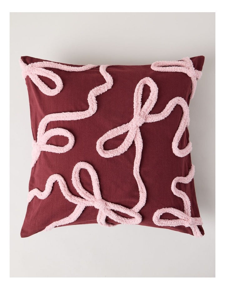 Bow Wiggle Cushion in Cherry