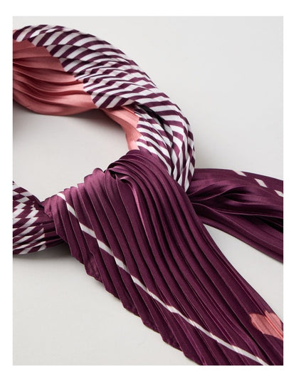 Pleated Neckerchief Scarf in Burgundy