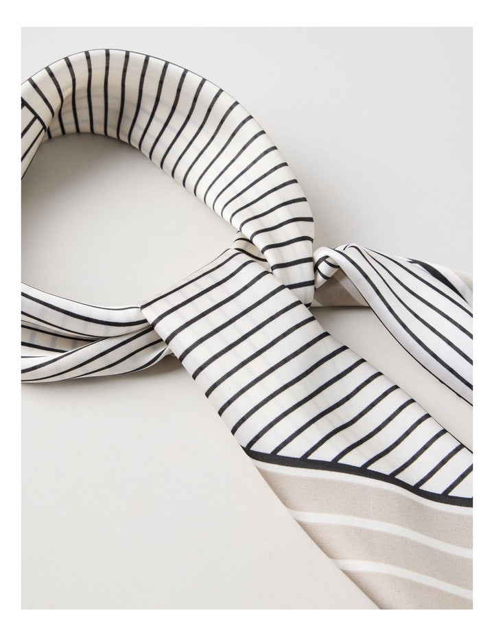 Striped Neckerchief in Black/White