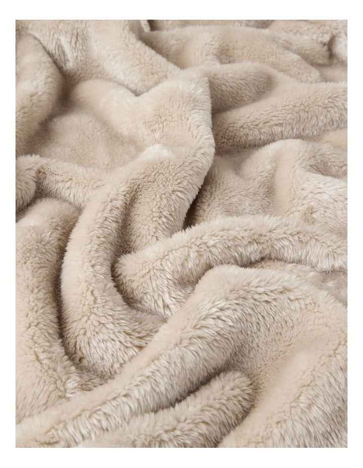 Faux Fur Blanket in Tan