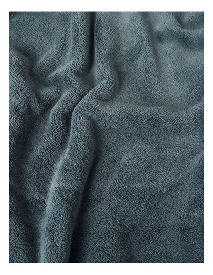 Reversible Sherpa Blanket in Charcoal