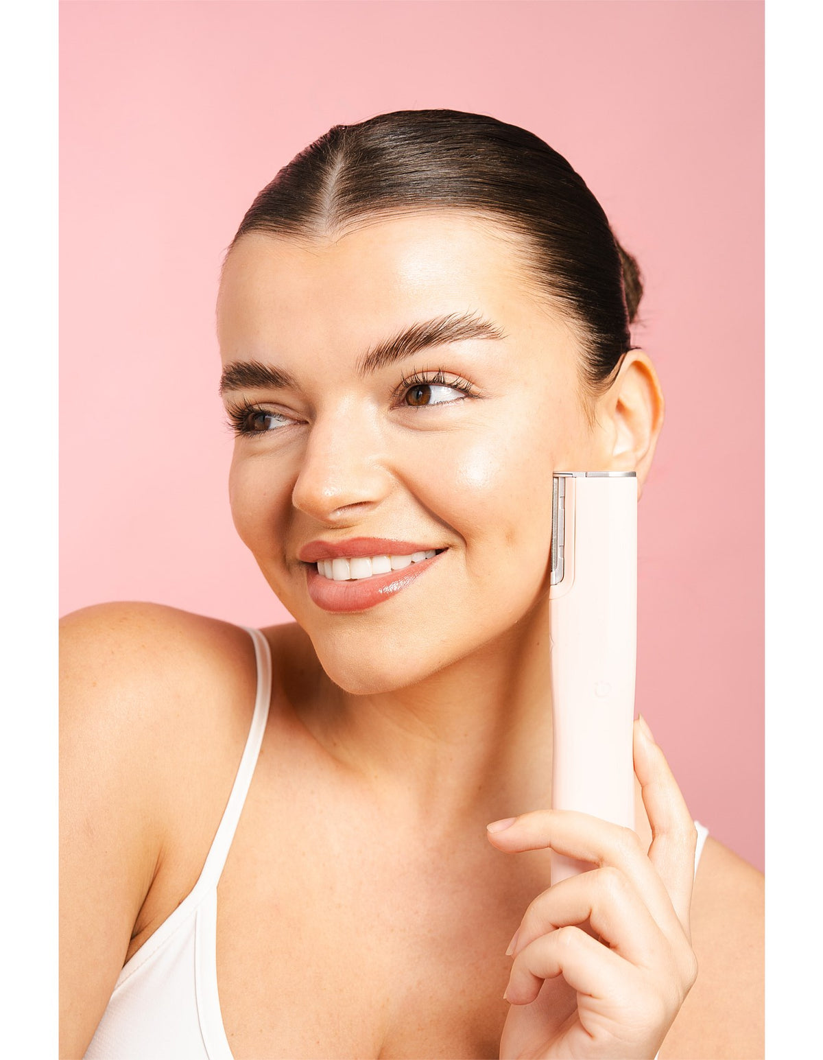 Ultrasonic Dermaplaner Pink