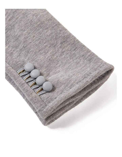 Button Trimmed Gloves in Pale Grey