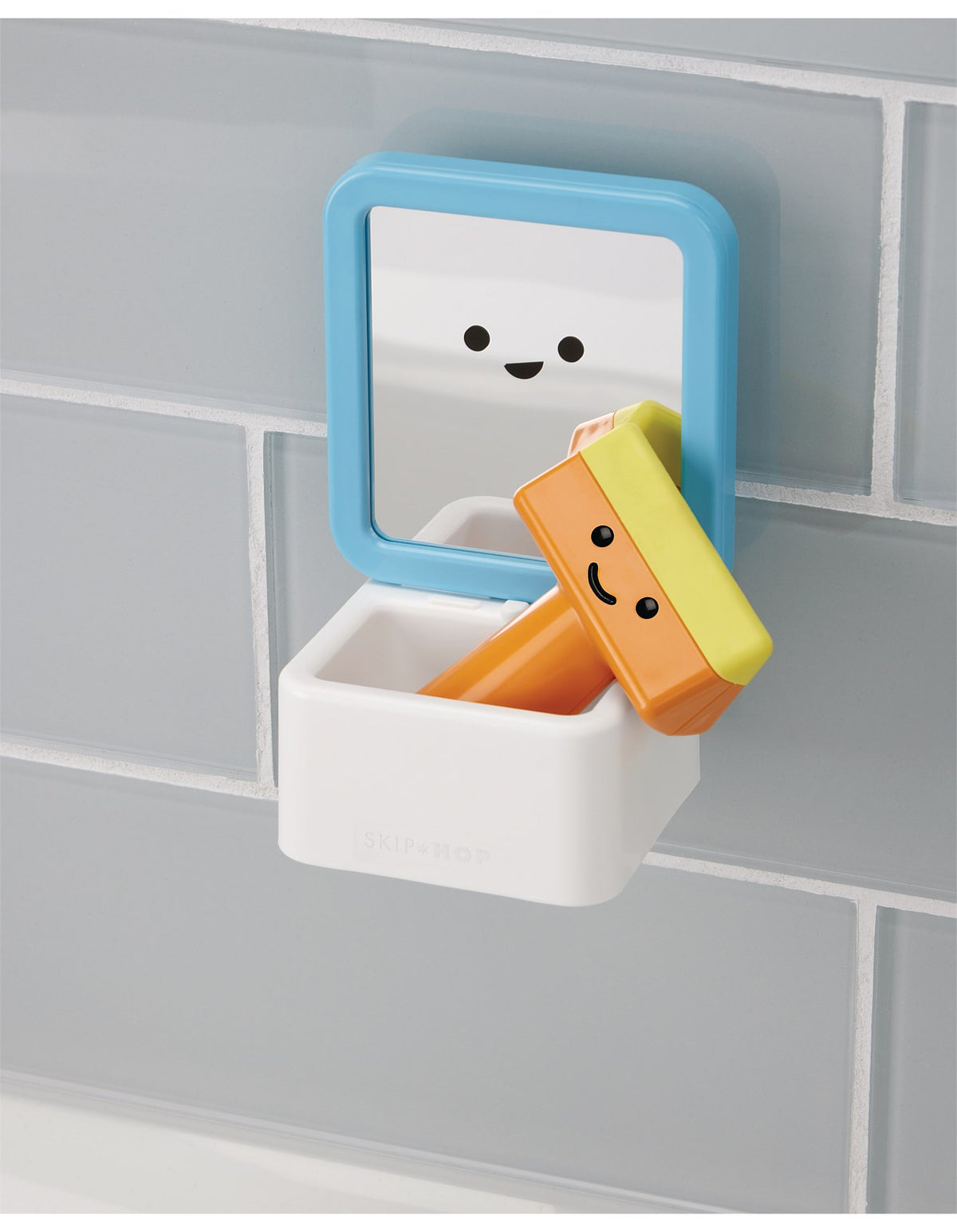 Fresh & Clean Mirror Fun Bath Toy